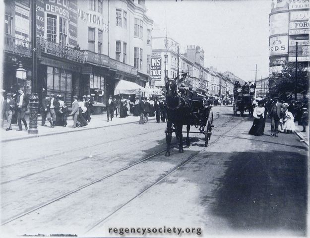 QUEENS ROAD IN EDWARDIAN DAYS